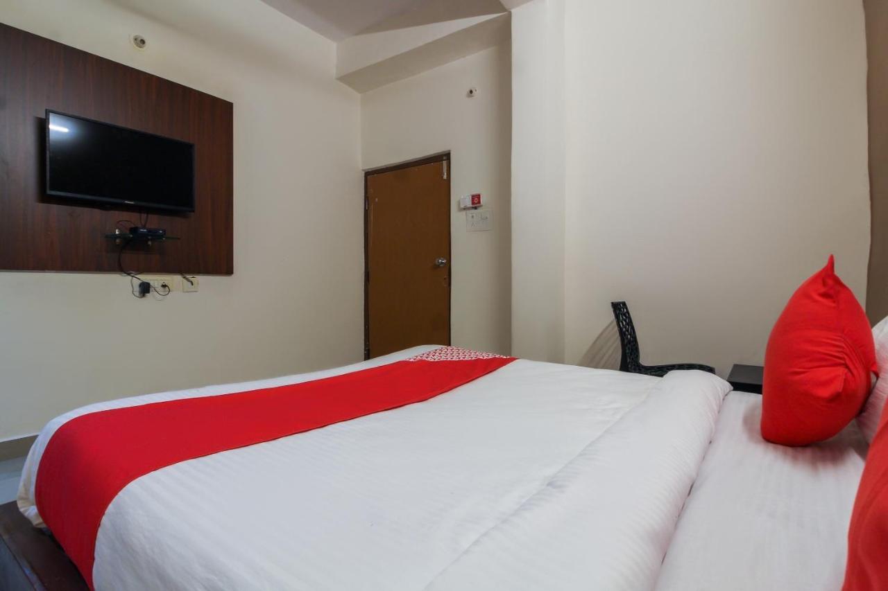 Spot On Gopi Mini Near Erragadda Metro Station Hotel 3*