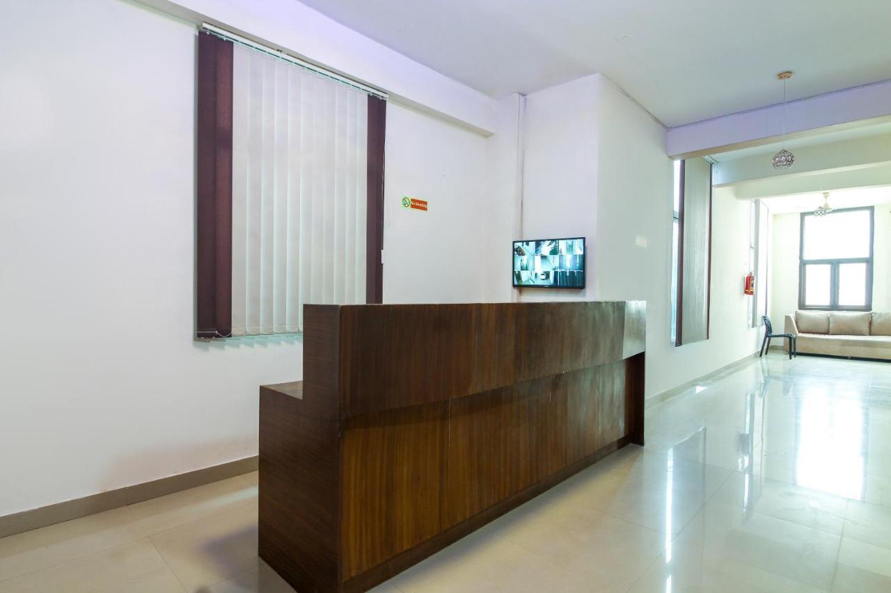 Spot On Gopi Mini Near Erragadda Metro Station 3* Hyderabad