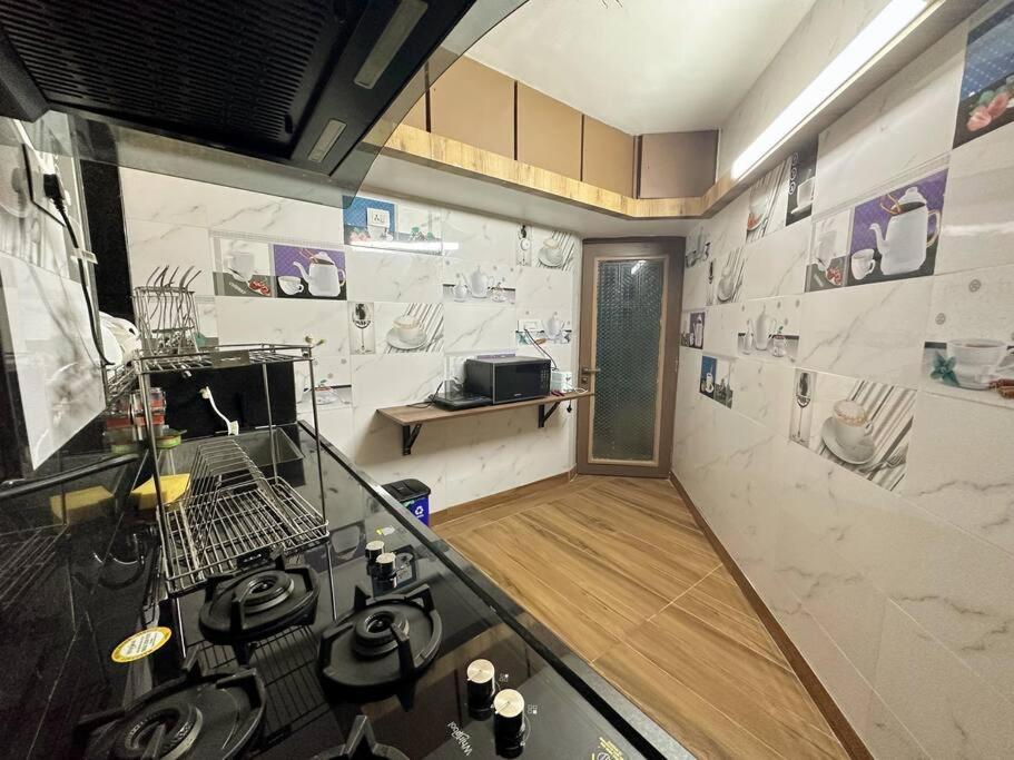 Bms - 2 Bhk Lux Ac Only For Family's Hyderabad