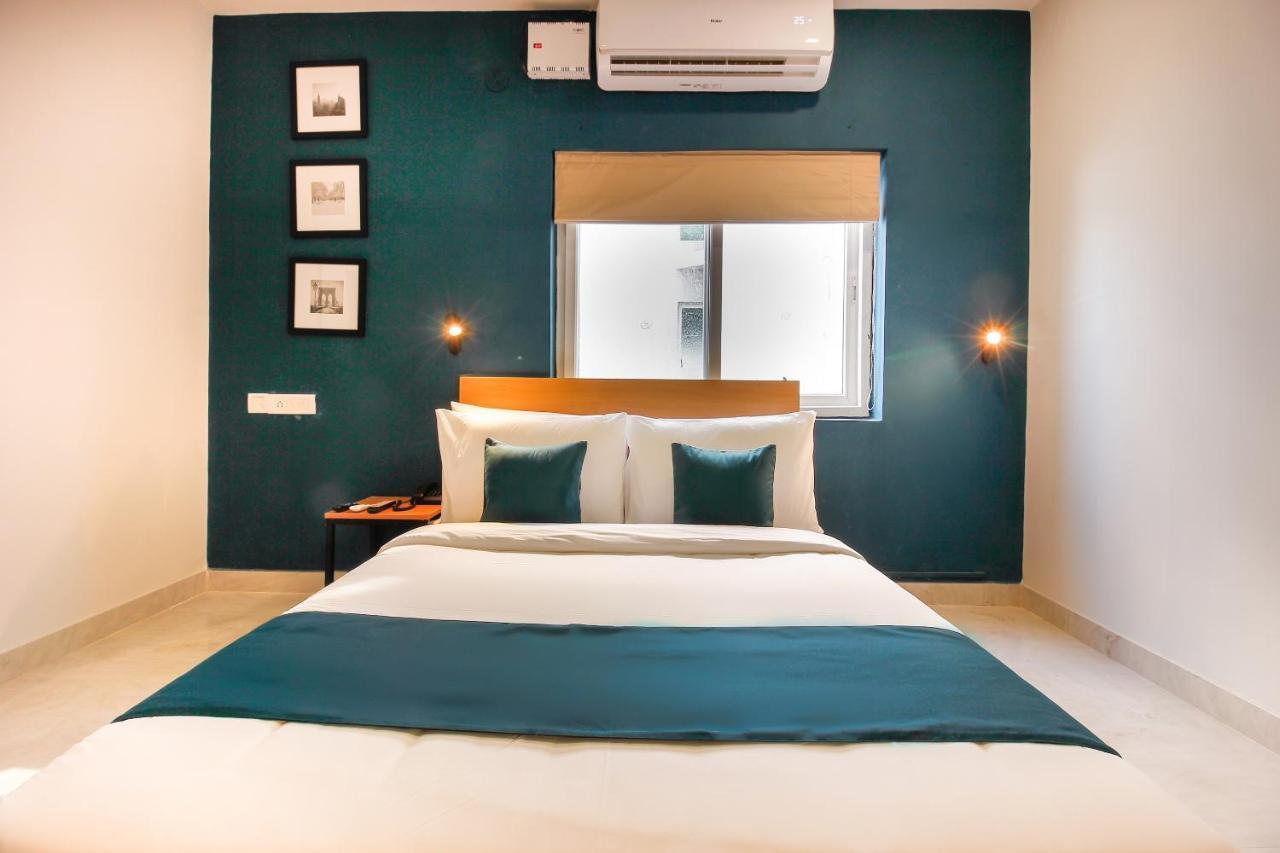 Oyo Silverkey 62075 Sanath Nagar 3*