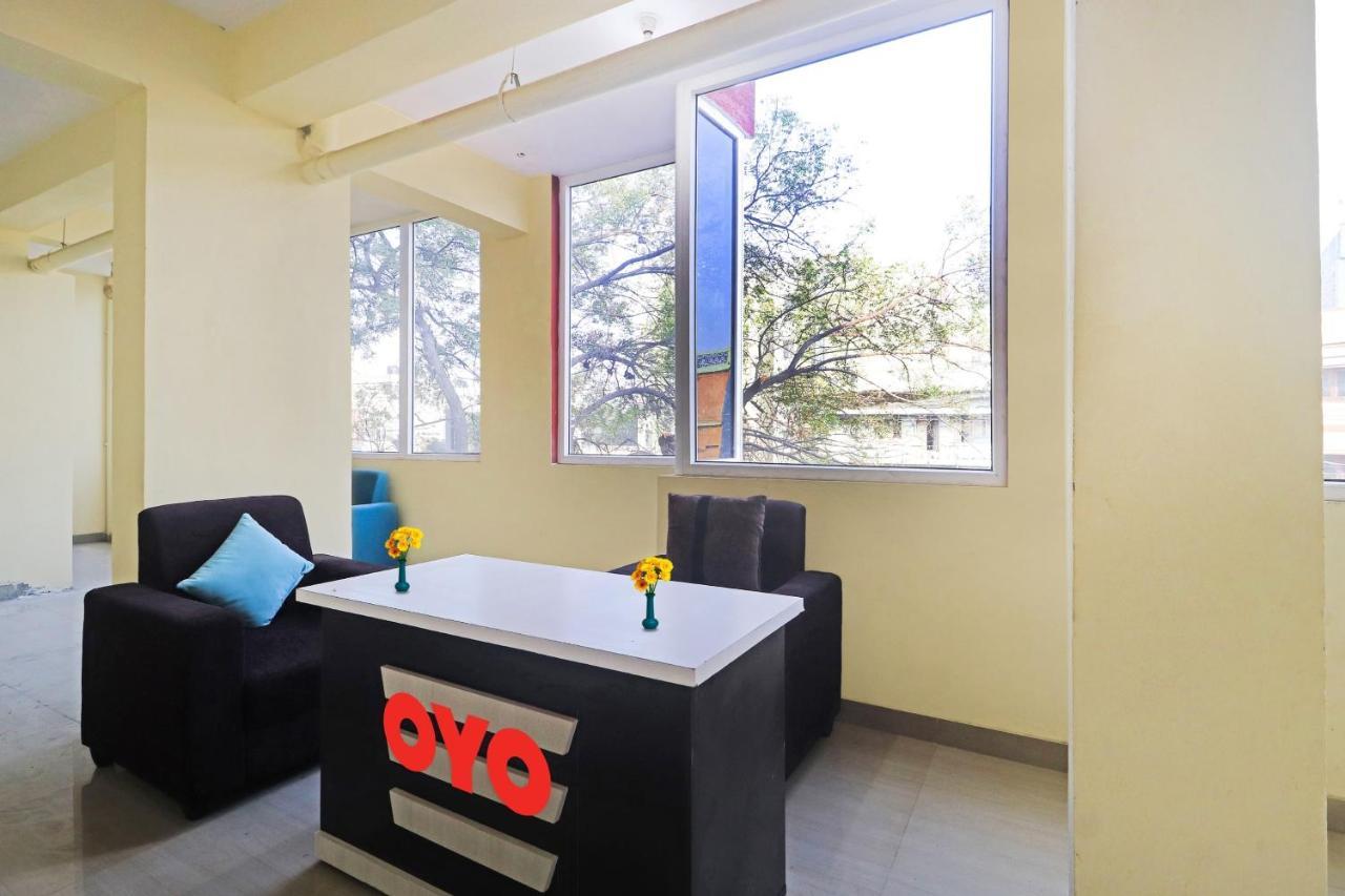 Super Collection O Elite Near Habsiguda Metro Station Hotel 4*