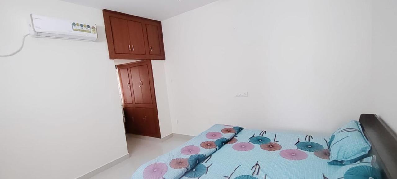 Servostay Hafeezpet - Srinivasa Nilayam *