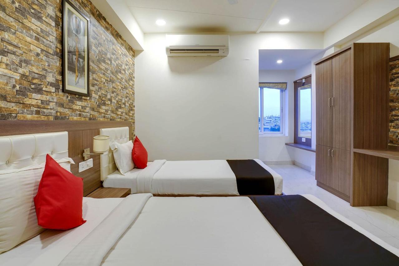 Townhouse Oak Sri Simran Park Near Secunderabad Railway Station Hyderabad