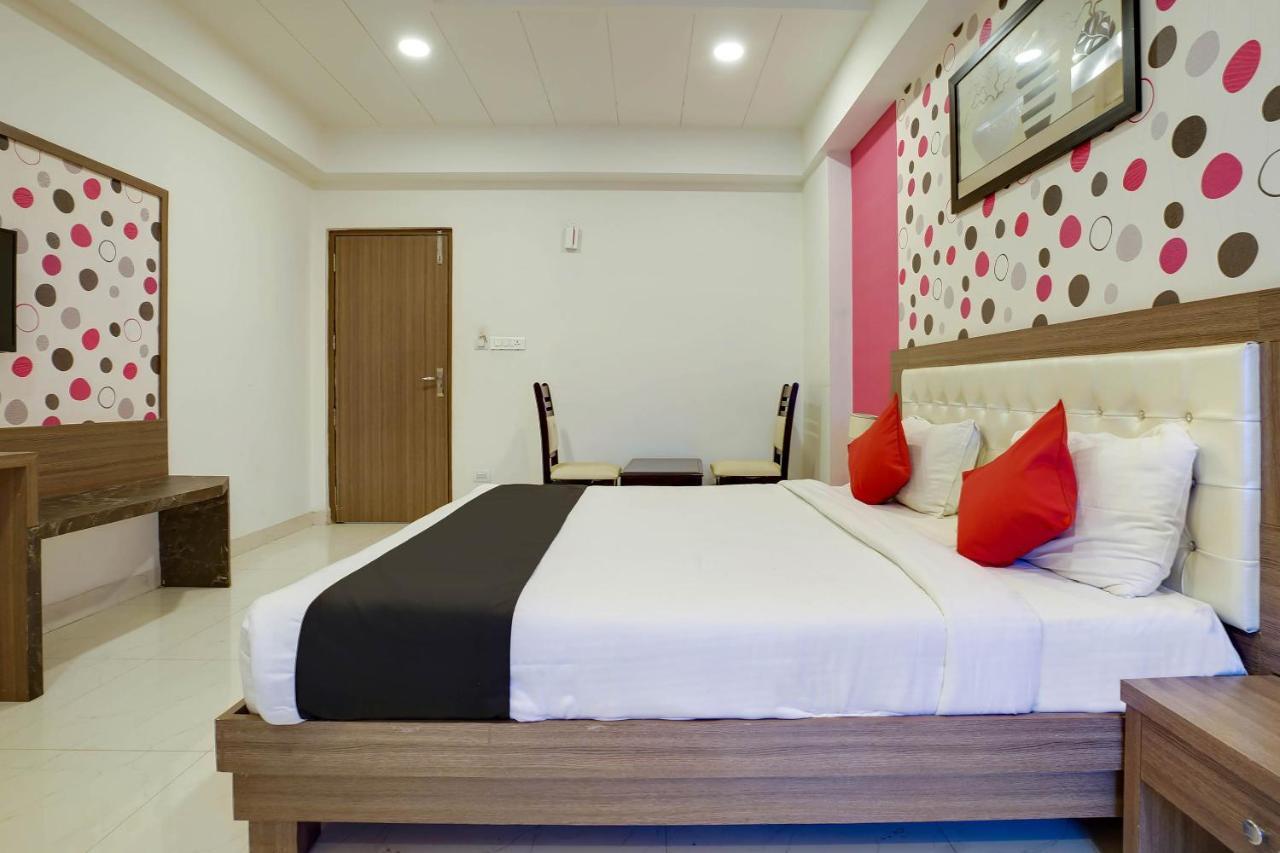 Townhouse Oak Sri Simran Park Near Secunderabad Railway Station Hotel