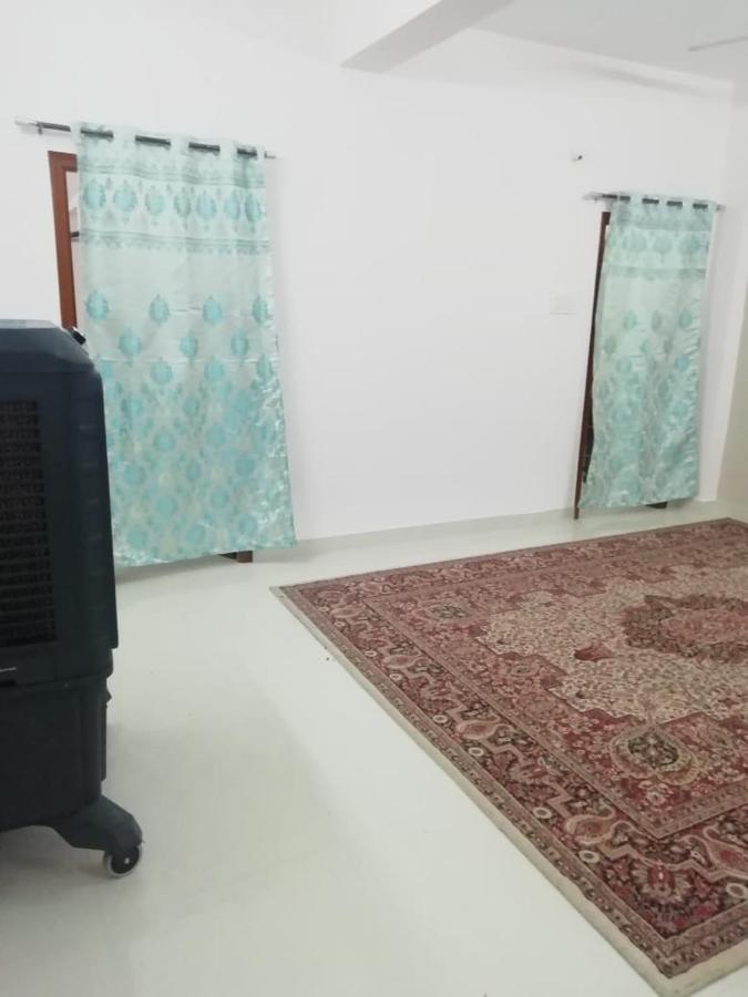 Faiz Manzil & Apartment