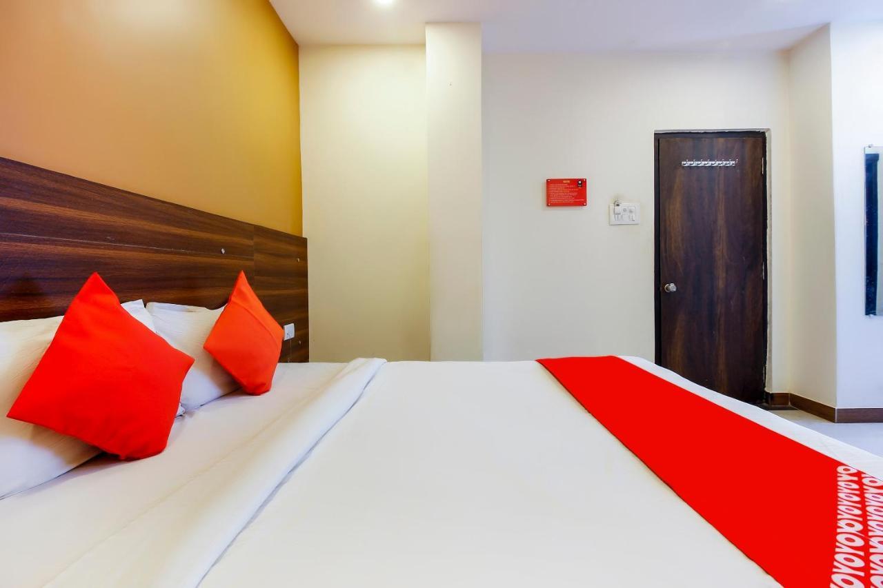 Oyo Saba Service Near Birla Mandir 3*