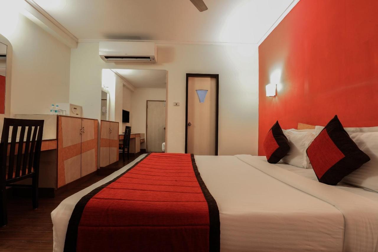 Capital O The Park Near Nampally Railway Station Hotel Hyderabad