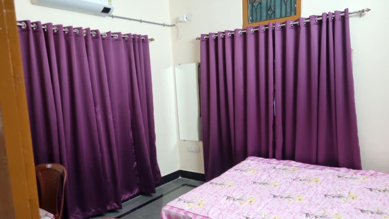 Crescent Holiday home