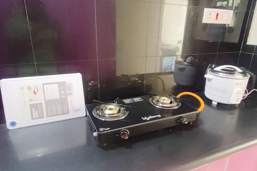 Servostay 2 Bhk Full Furnished In Kukatpally #101