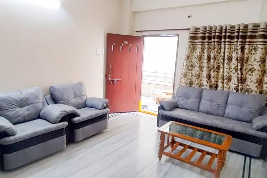 Apartment Servostay 2 Bhk Fully Furnished In Kukatpally #201 Hyderabad