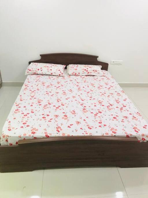 Serviced At Movie Towers Kokapet Hyderabad