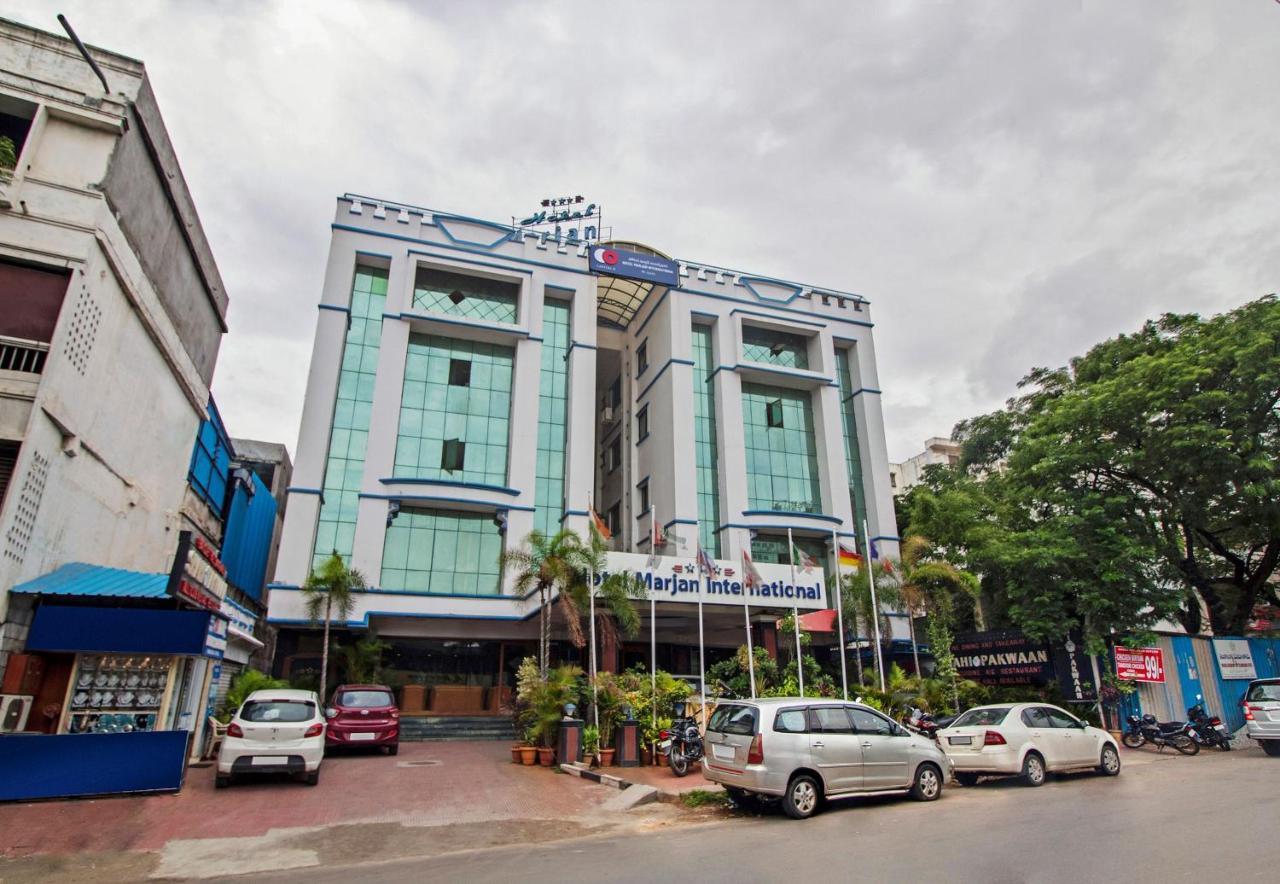 Capital O Marjan International Near Assembly Hotel 3*