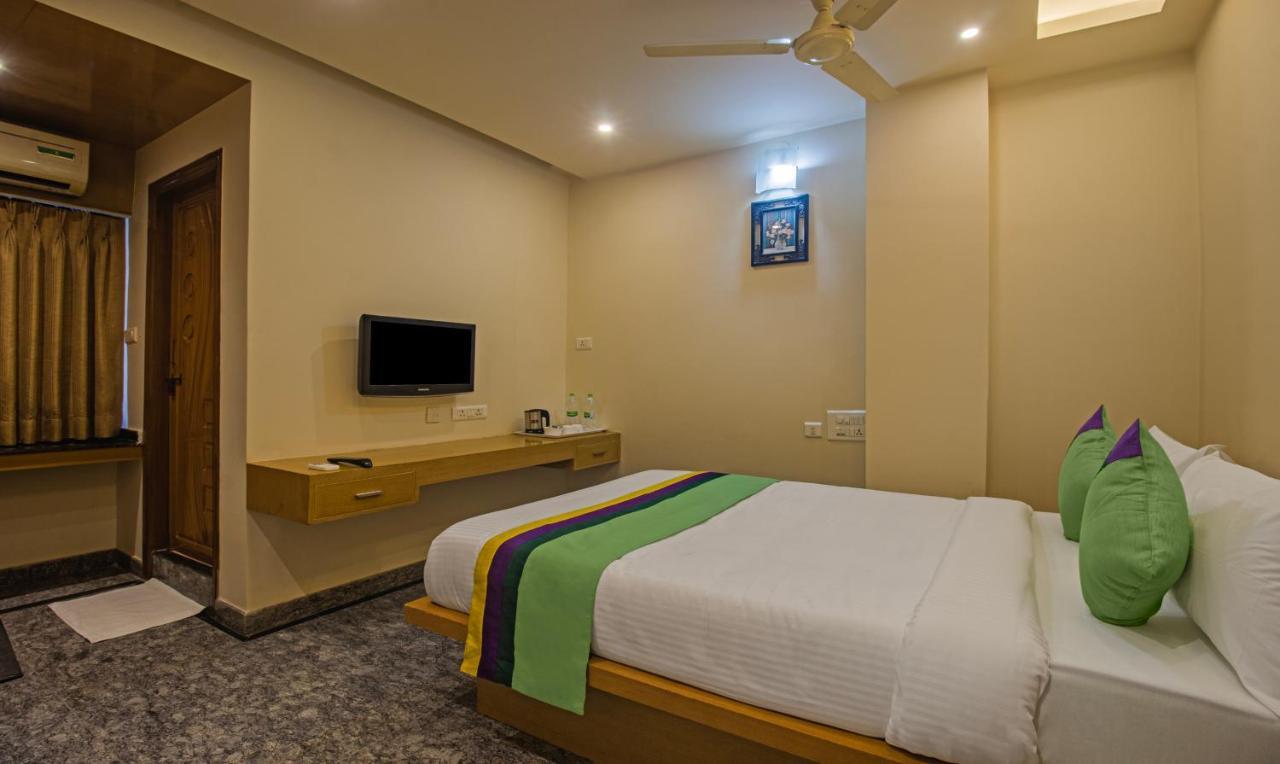 Itsy Kruthika Hotel 3*