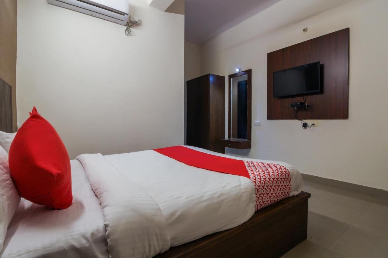Hotel Spot On Gopi Mini Near Erragadda Metro Station