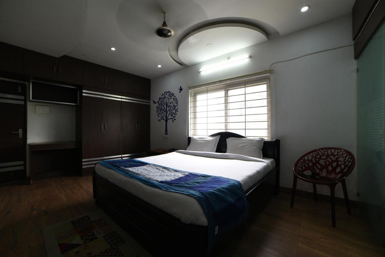 Hitech Shilparamam *