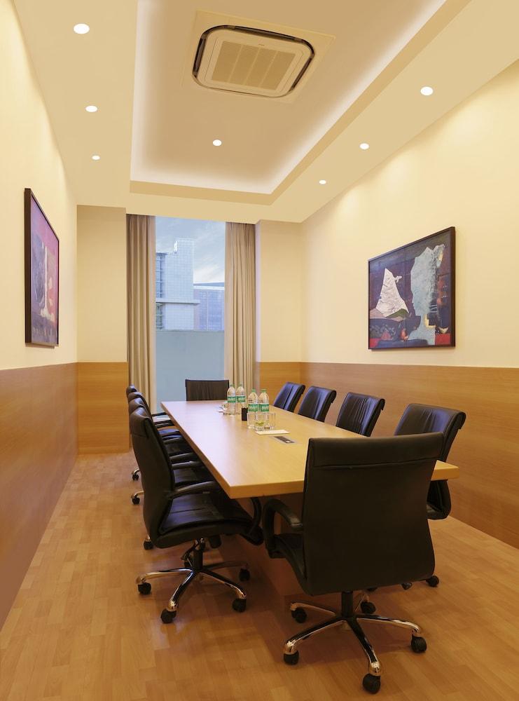 Lemon Tree Hotel, Gachibowli, Hyderabad