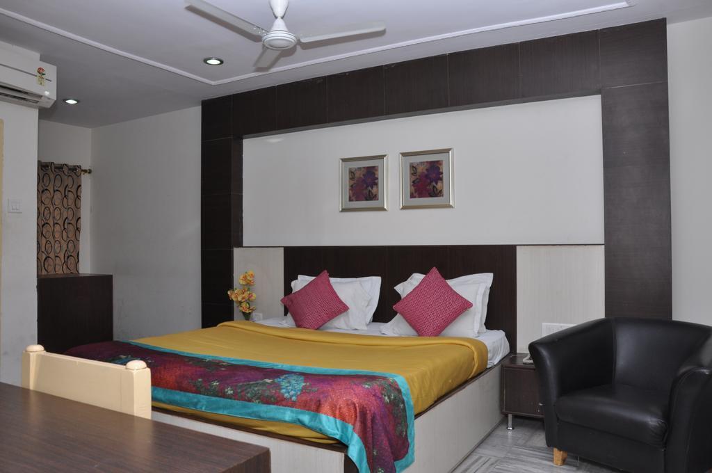 Lodge Ambassador Hyderabad