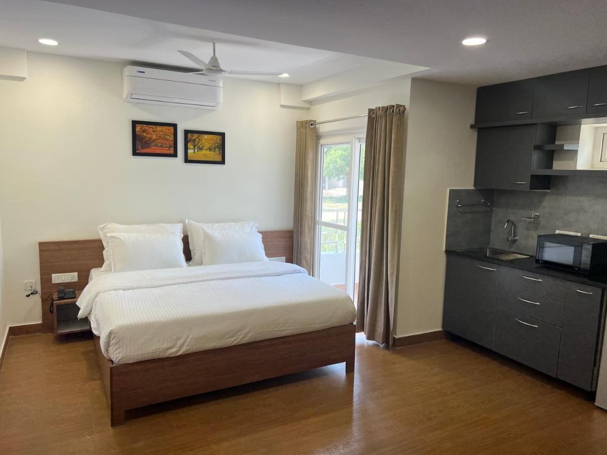 Palladium Luxury Financial District Unit I