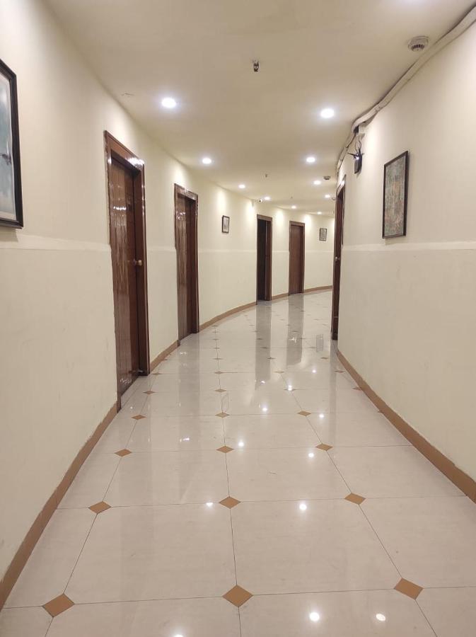 Metro Heights- Lakdikapul Hotel 3*