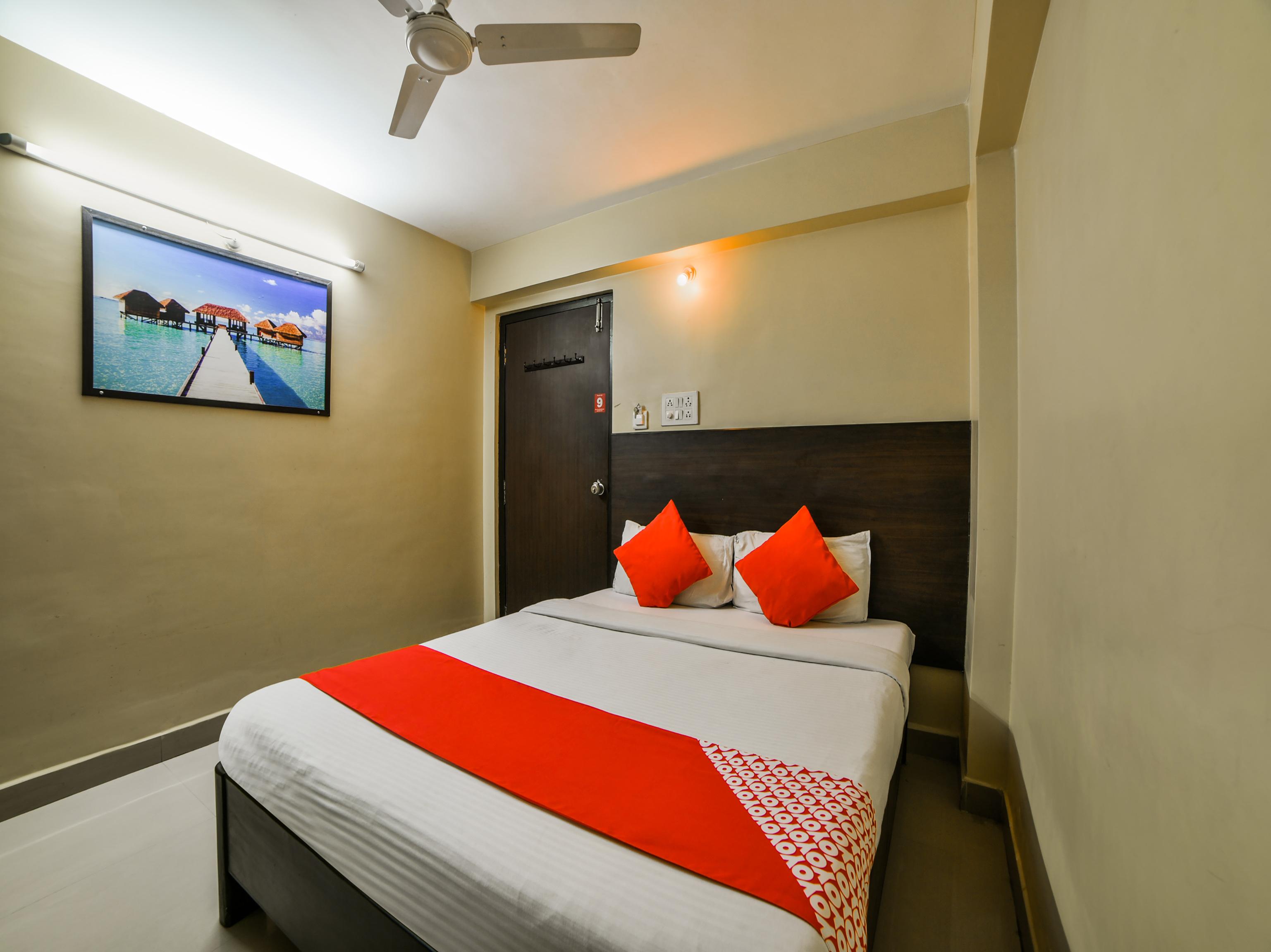 Oyo 2840 Kanha Grand Hotel Hyderabad