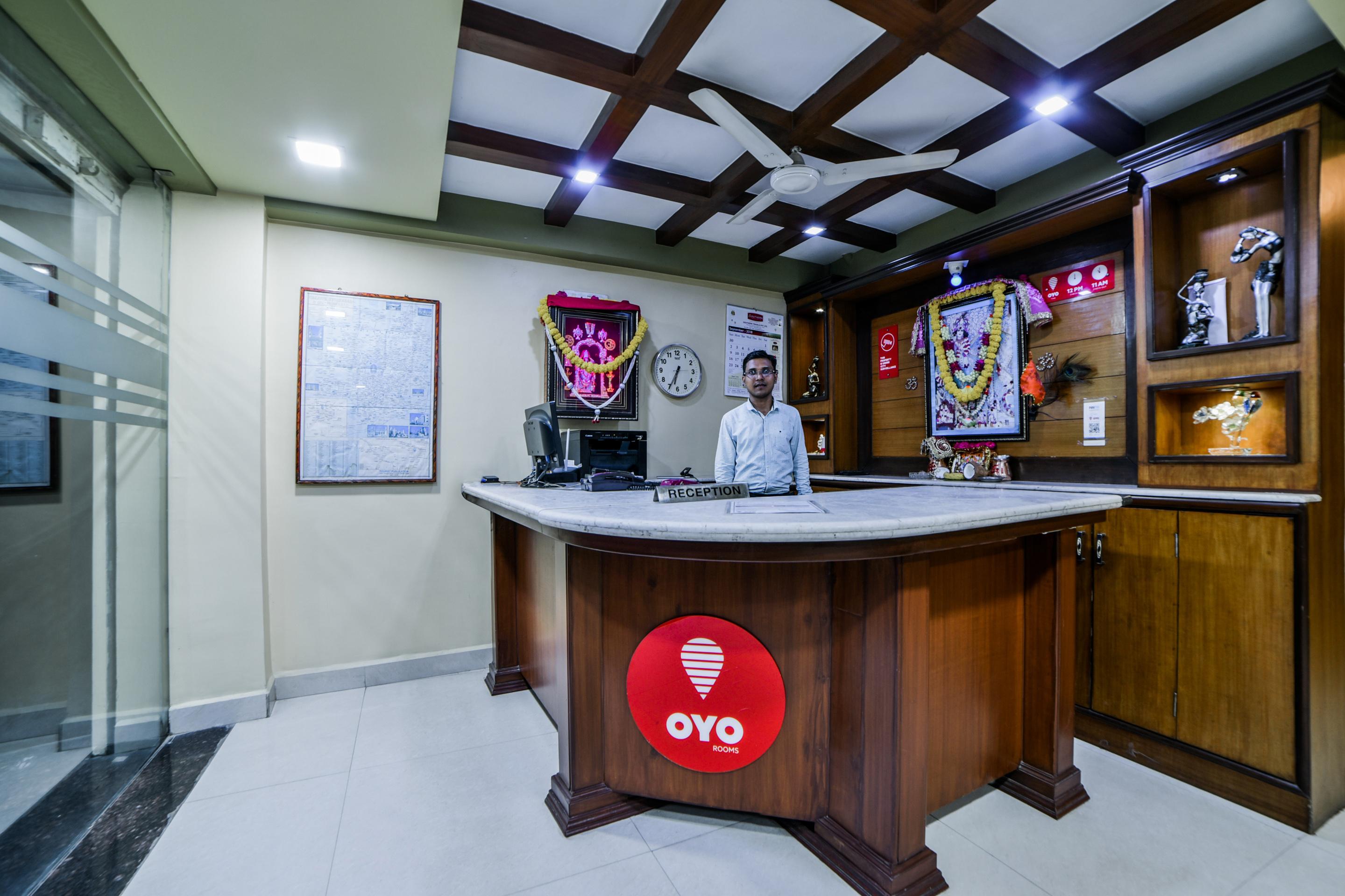 Oyo 2840 Kanha Grand