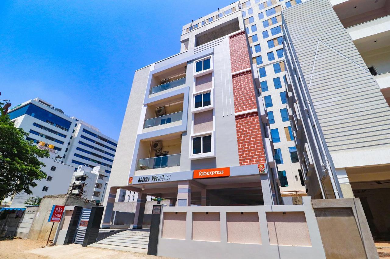 Fabexpress Rs Living - Nr Tcs Deccan Park, Hitech City 3* Hyderabad