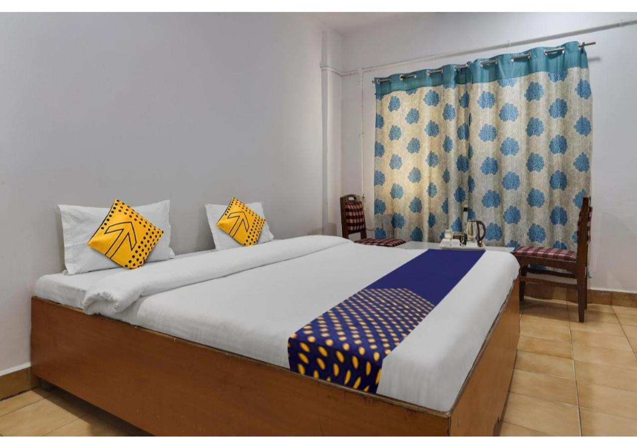Apsara Near Nampally Station 3*