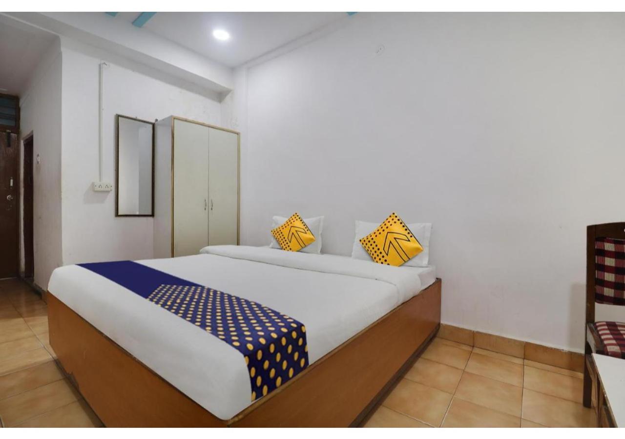 Apsara Near Nampally Station 3* Hyderabad