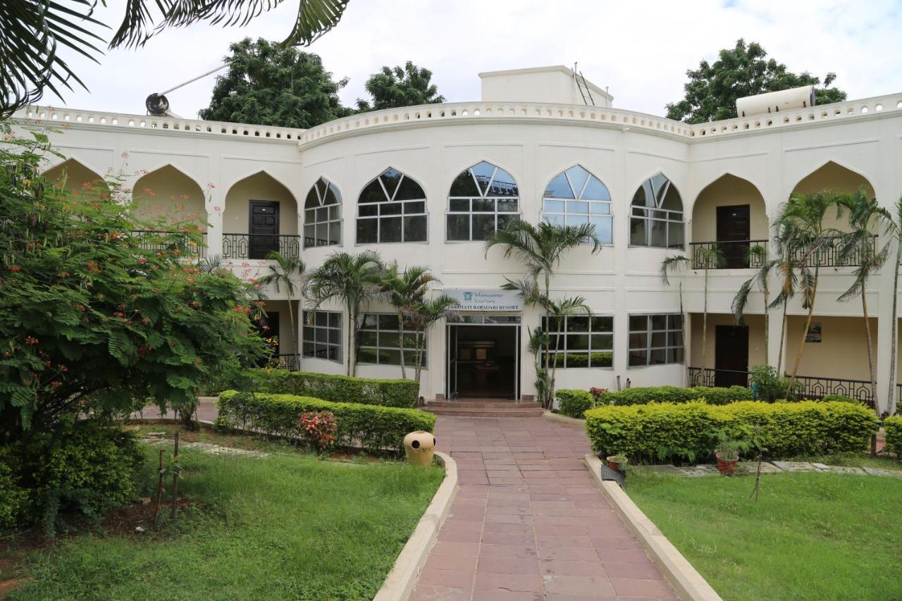 Hotel Taramati Baradari 3*