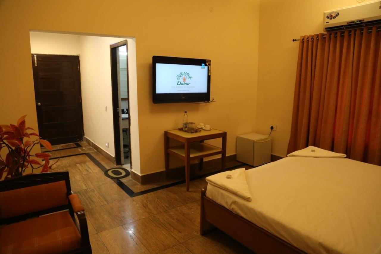 Hotel Taramati Baradari Hyderabad