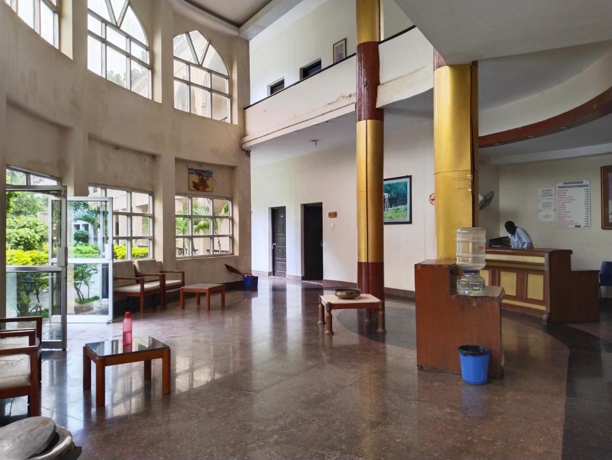Taramati Baradari 3* Hyderabad