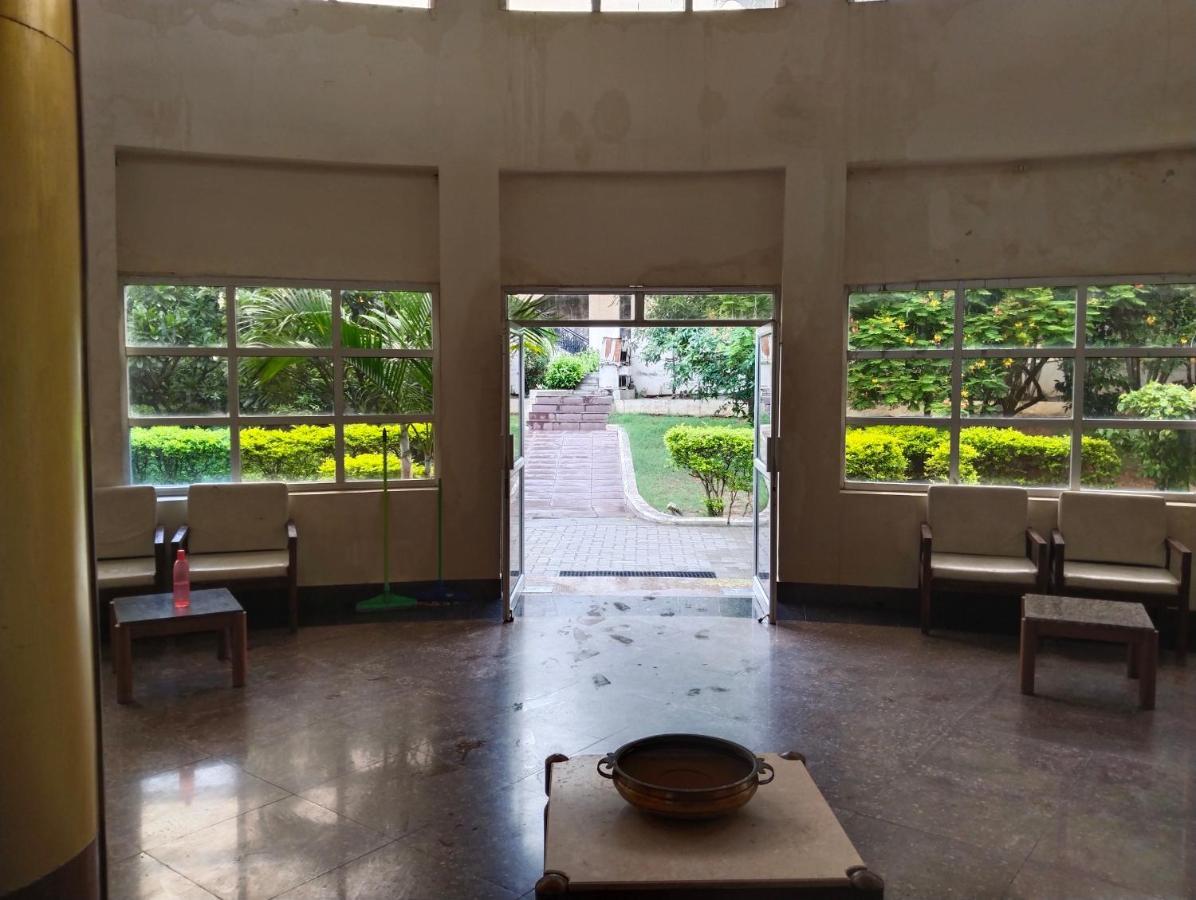 Taramati Baradari 3* Hyderabad