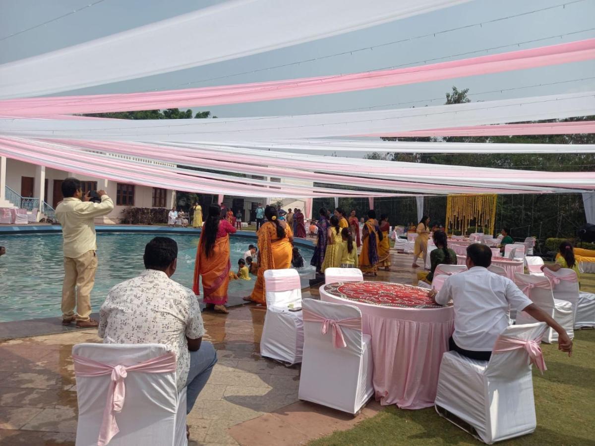 Taramati Baradari Hotel Hyderabad