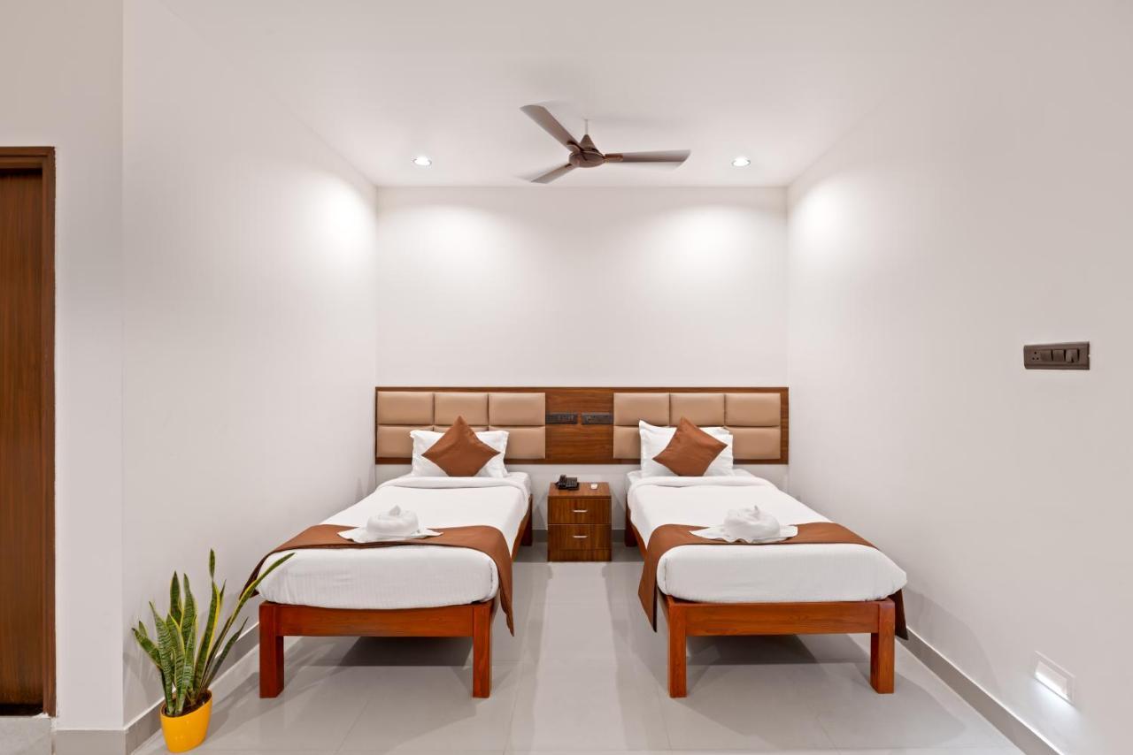 Hotel The Elite 3*