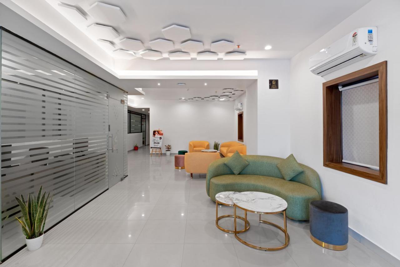 The Elite Hotel