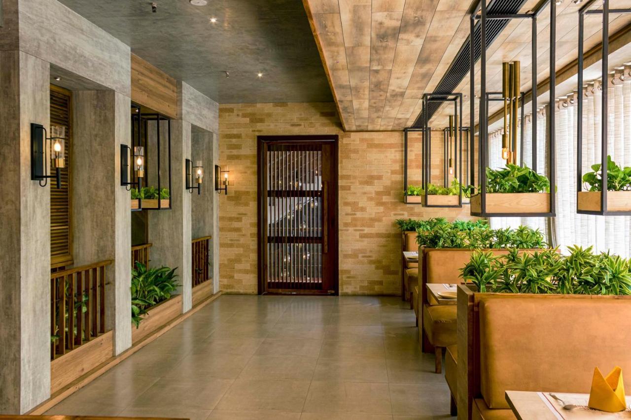 Kinara Grand 3* Hyderabad