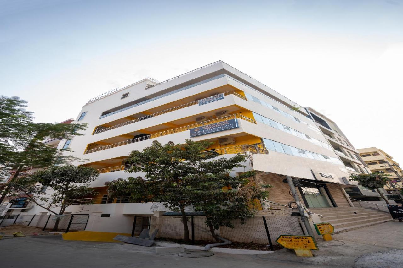 Yellow Bells Signature Hitec Hotel 3*