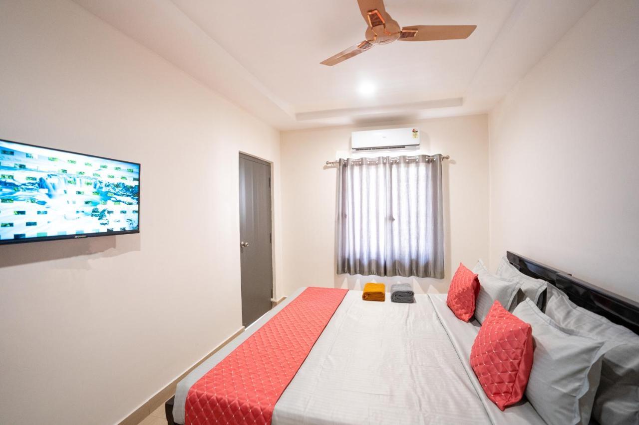 Hotel Yellow Bells Signature Hitec 3*