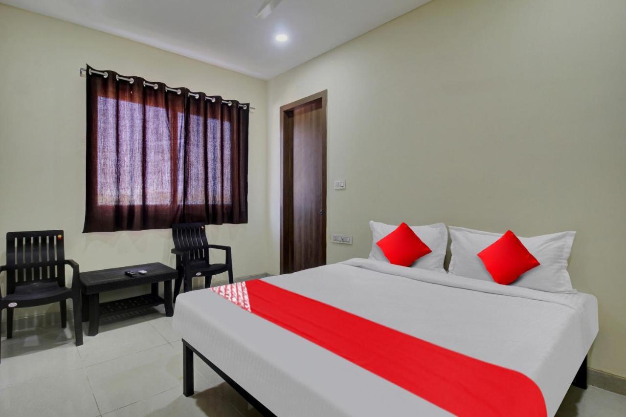 Oyo Flagship High Rise 3* Hyderabad