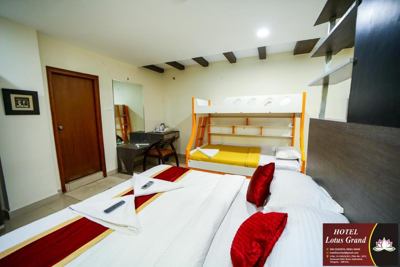 Hotel Lotus Grand 2*