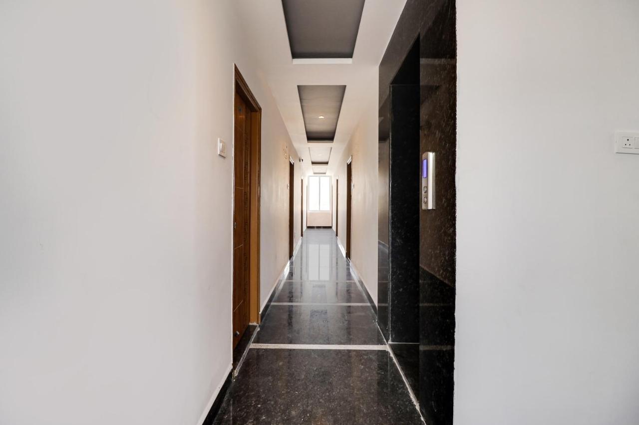Hotel Collection O Athidhi &