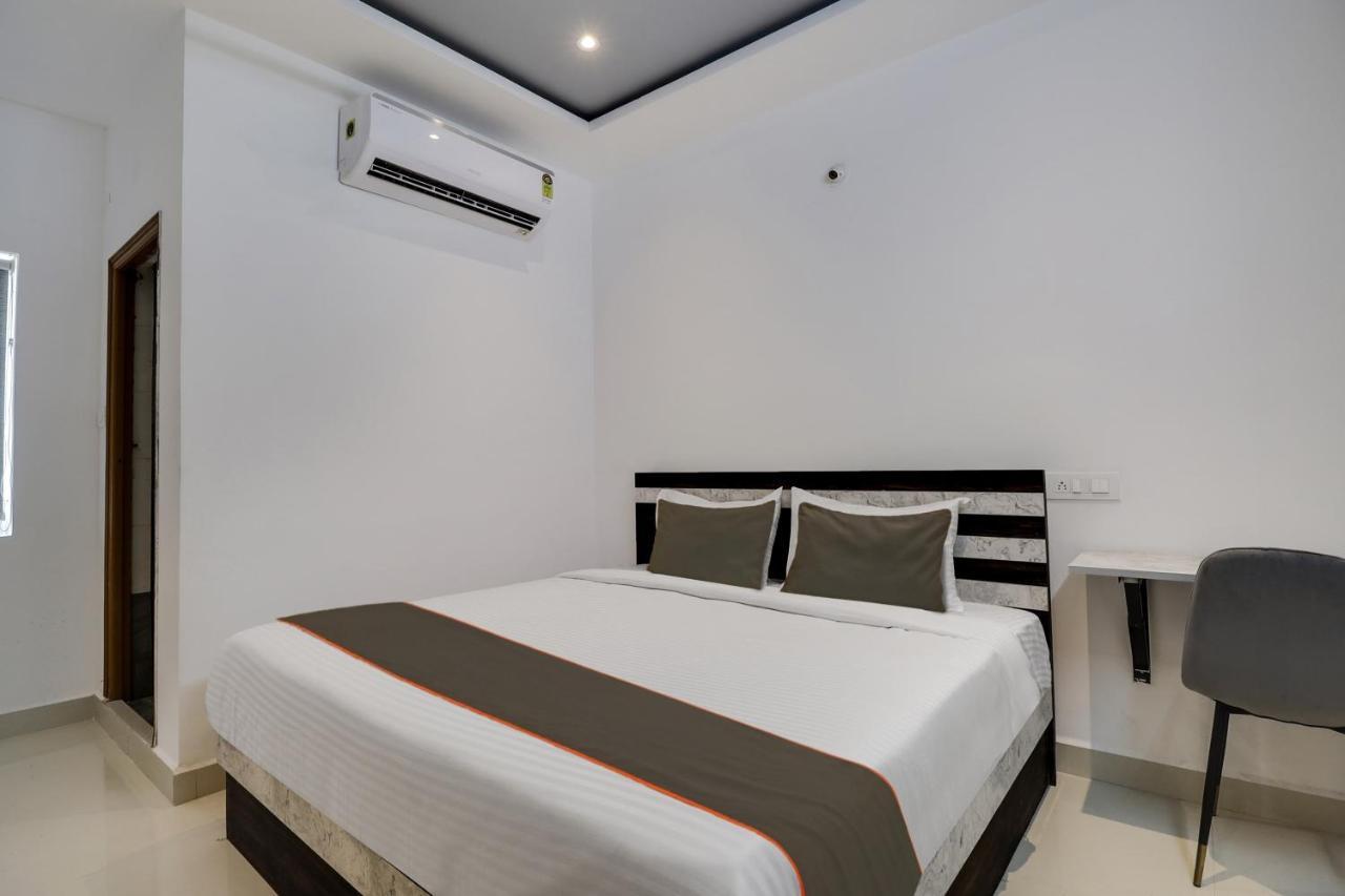 Hotel Collection O Athidhi & Hyderabad