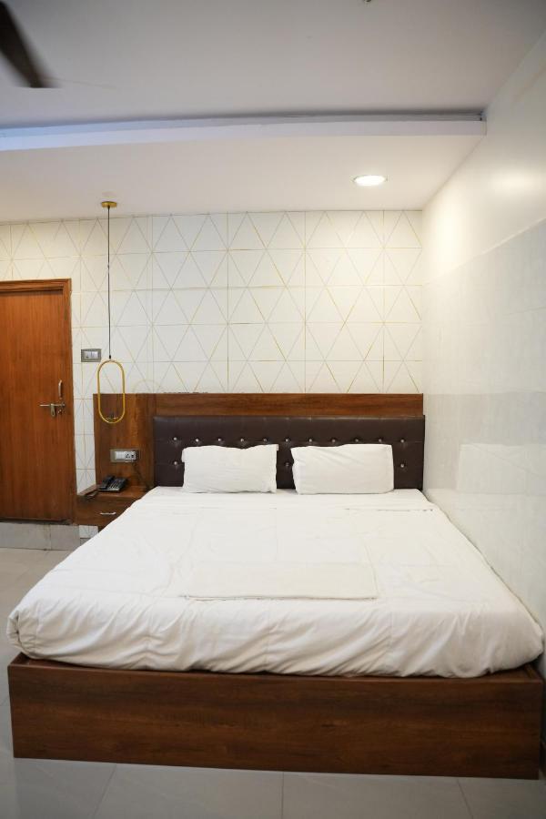Vaidh Business Hotel 3*