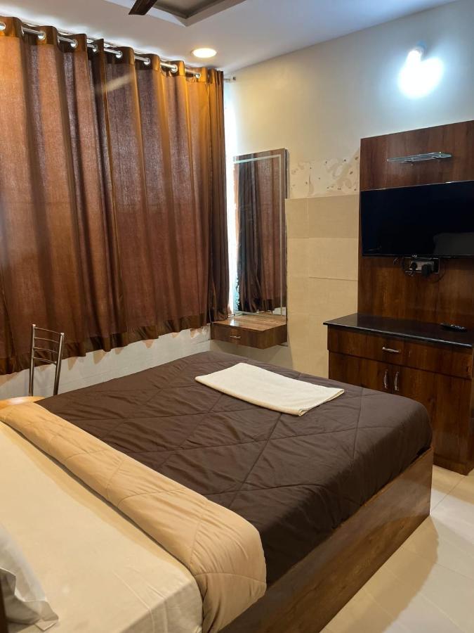Vaidh Business Hotel