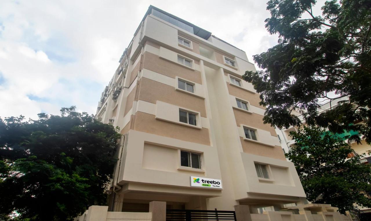 Hotel Treebo The Rise 3*