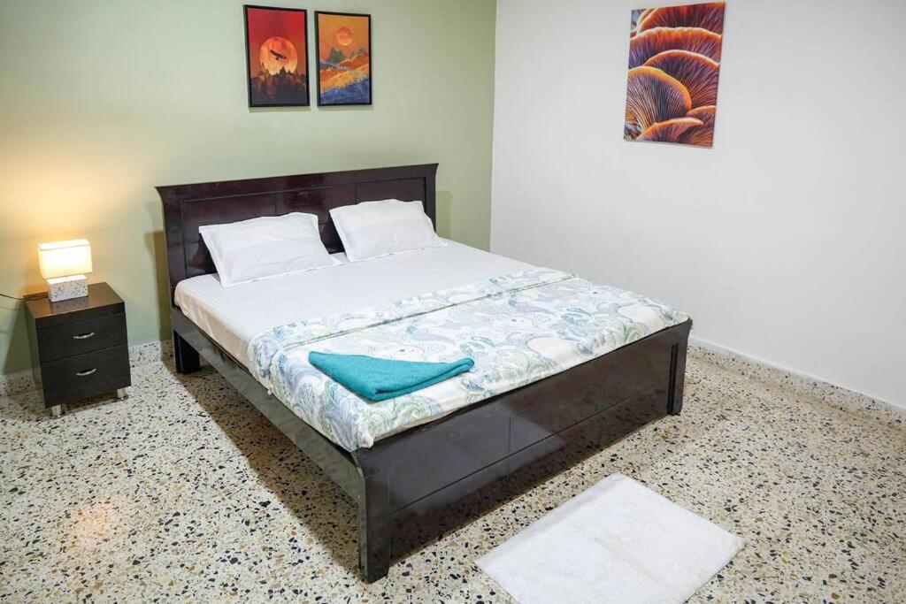 Tourist Friendly -3bhk Ac Near Birla Mandir, Apartment
