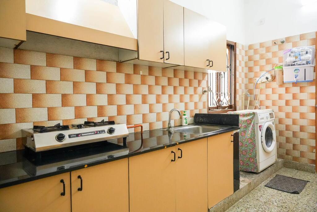 Tourist Friendly -3bhk Ac Near Birla Mandir, *