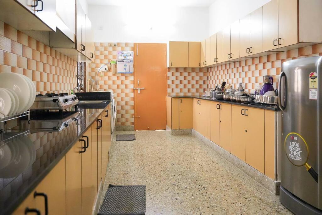 Tourist Friendly -3bhk Ac Near Birla Mandir, * Hyderabad