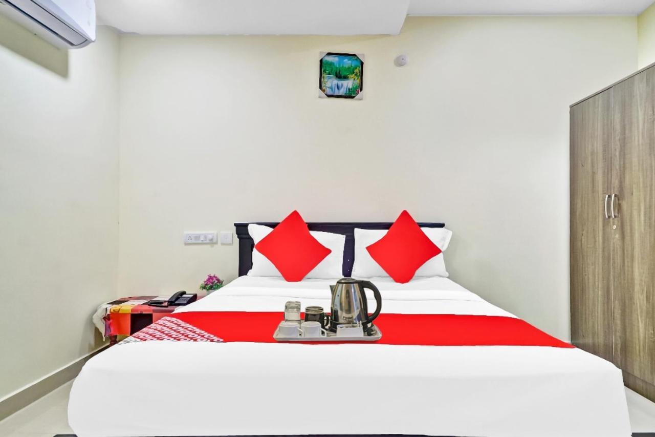 Oyo Harsha Grand Near Yashodha Hospital, Malakpet 3* Hyderabad