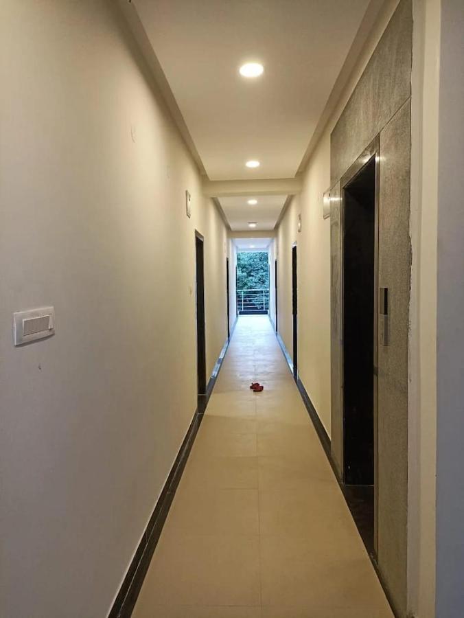 The Embassy 3* Hyderabad